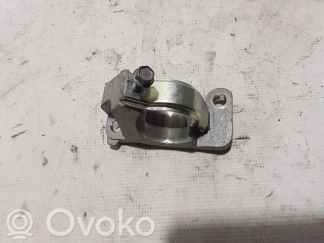 397742387R RENAULT Опора подвесного подшипника передней полуоси купить в Хмельницкий