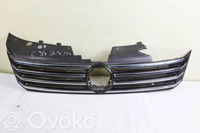 3AA853653 Решетка радиатора купить Чернигов