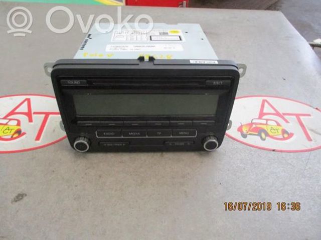 3C8057195F Магнитола (радио AM/FM) купить Украина