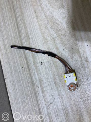 VAG 3C8972563 в наличии Ирпень
