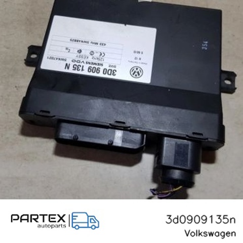Блок управления центральным замком 3D0909135N VAG