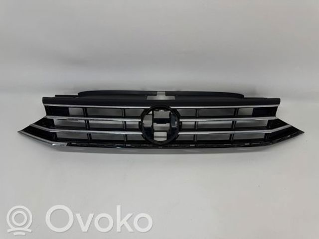 3G0853653K Решетка радиатора купить Черкассы