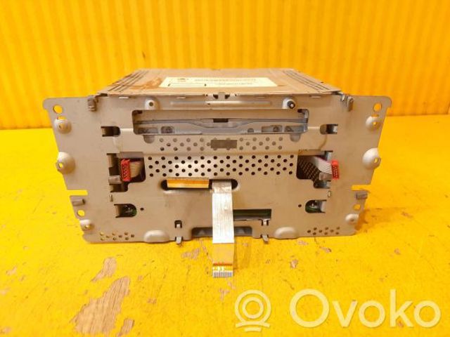 3T0035156C Магнитола (радио AM/FM) купить Ужгород