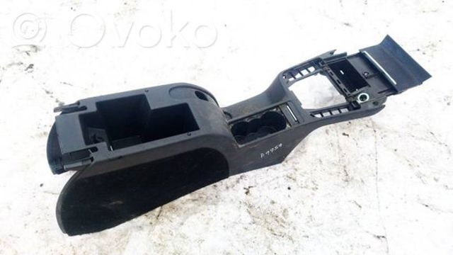 VAG 3T0863241D Консоль панели управления центральная в наличии Ужгород