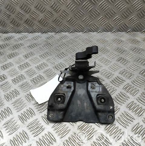 VAG 3V0823661C Ручка открывания капота в наличии Киев