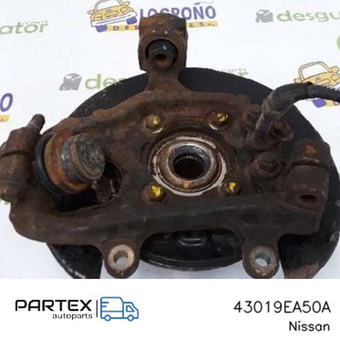 Кулак поворотный левый 43019EA50A NISSAN