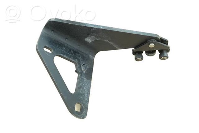 OPEL 4409245 Ролик двери боковой (сдвижной) правый нижний в наличии Запорожье