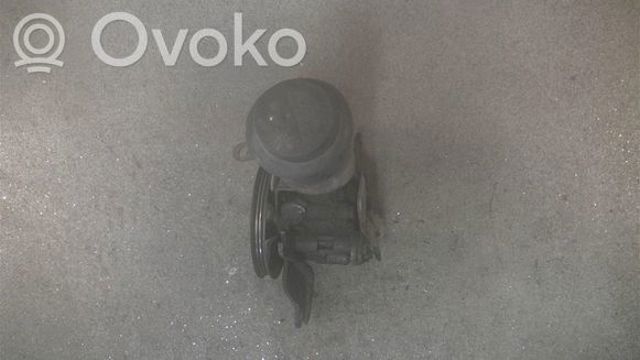 Помпа ГУР Toyota Yaris