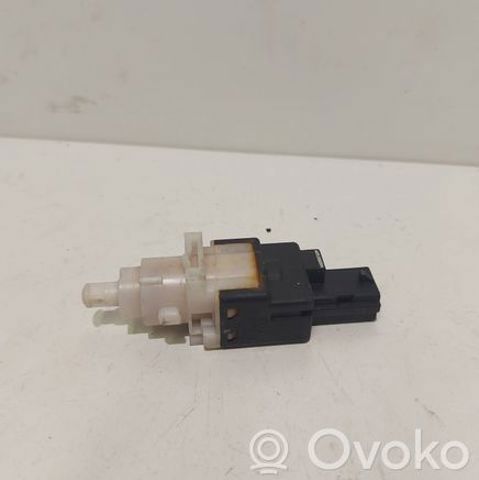 PEUGEOT 46840510 Датчик стоп сигнала в наличии Одесса