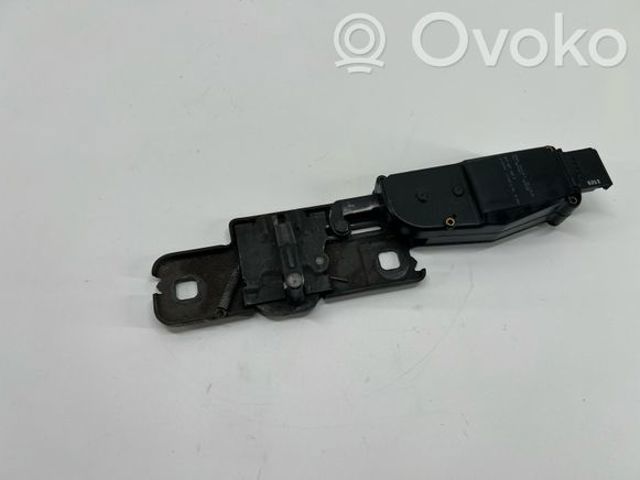 4F9827383B Актуатор замка багажника купить Хмельницкий