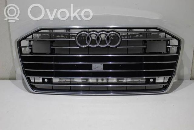 Решетка радиатора 4K0853653 VAG