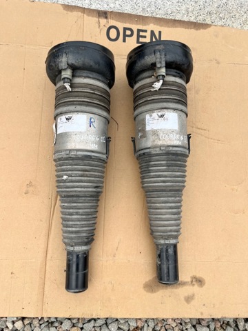 Амортизатор передний 4M4616039N VAG