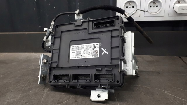HYUNDAI 5074ABDC4E01 в наличии Черновцы