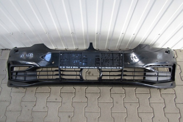 Бампер передний 51117385336 BMW