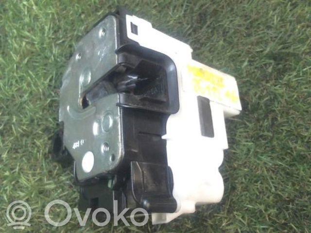 51917882 FIAT Замок водительской двери купить в Украина