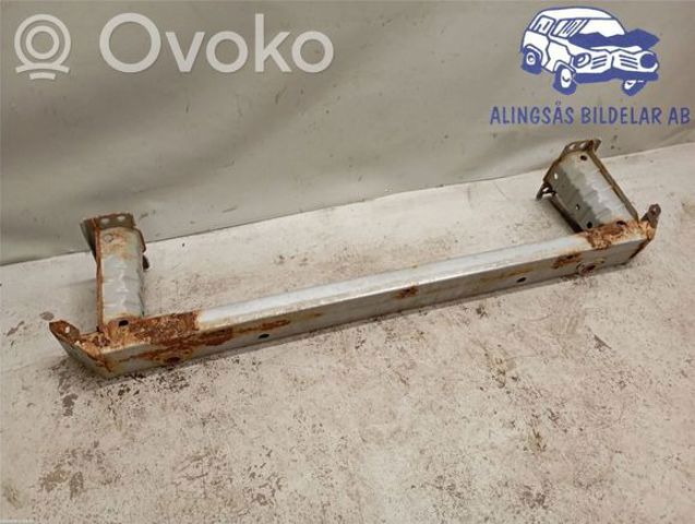 Усилитель переднего бампера  5202105051 TOYOTA