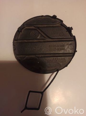 531020D060 TOYOTA Решетка радиатора купить в Николаев