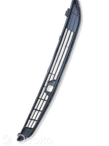 TOYOTA 5311242110 Решетка бампера переднего верхняя в наличии Кривой Рог