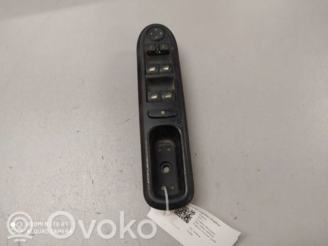 53269700 Peugeot/Citroen