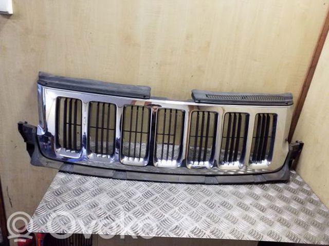 CHRYSLER 55079377AC Решетка радиатора в наличии Полтава