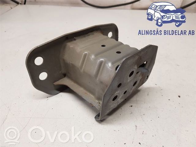 TOYOTA 57014F4020 Кронштейн усилителя переднего бампера в наличии Львов