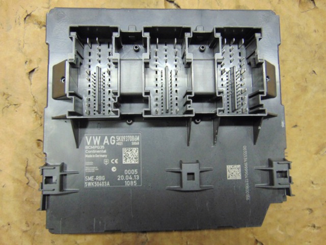 VAG 5K0937086M в наличии Николаев