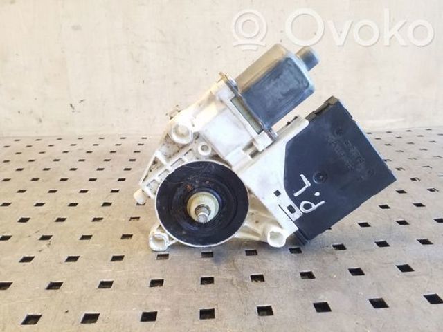 VAG 5N0959702B в наличии Полтава