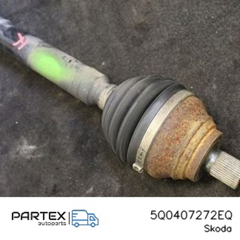 Полуось передняя, правая 5Q0407272EQ VAG