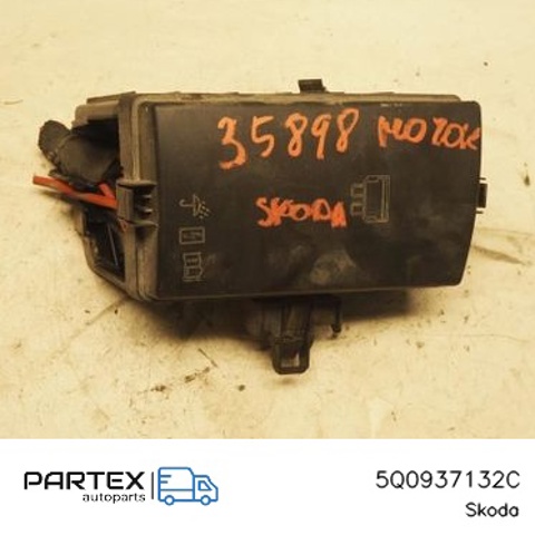 5Q0937132C VAG Крышка блока предохранителей купить в Сумы