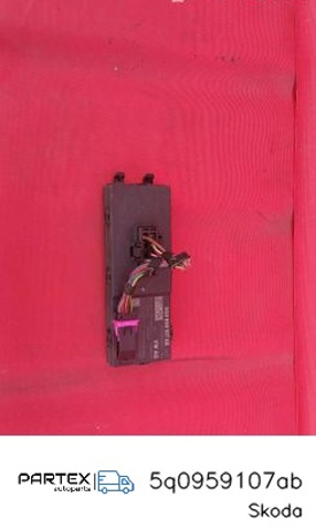VAG 5Q0959107AB в наличии Ровно