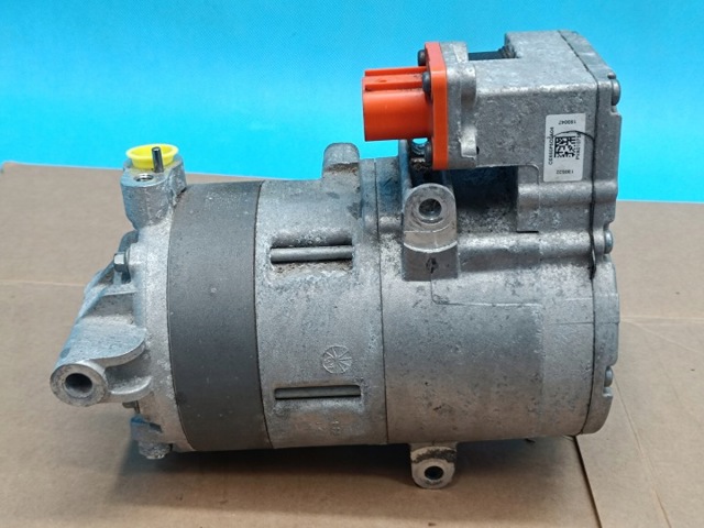 5QE816803L Компрессор кондиционера купить Харьков