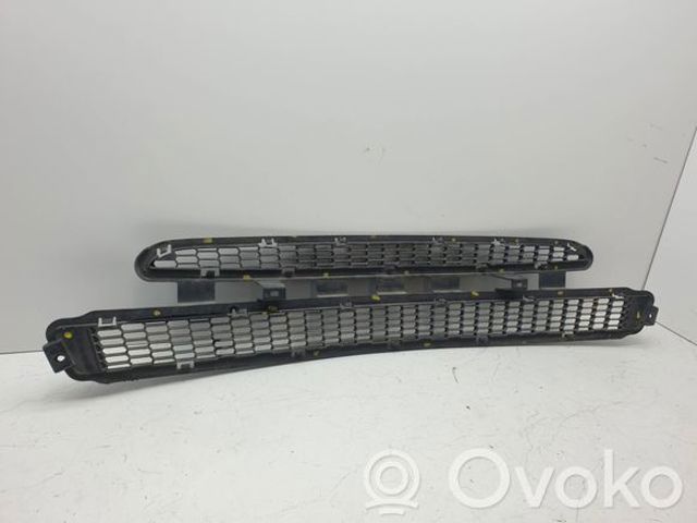 TESLA 6008159 Решетка бампера переднего в наличии Львов