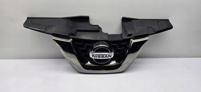 NISSAN 62072BV80A Решетка радиатора в наличии Ужгород