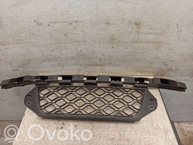 622541790R RENAULT Решетка бампера переднего центральная купить в Львов