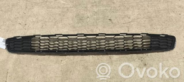 NISSAN 622563NF5A Решетка бампера переднего в наличии Чернигов