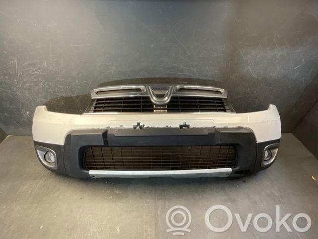 623100260R RENAULT Решетка радиатора купить в Николаев