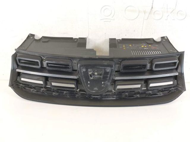 RENAULT 623108484R Решетка радиатора в наличии Одесса