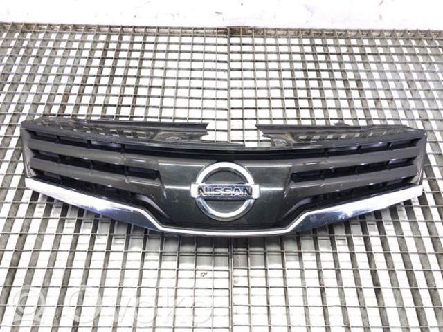 Решетка радиатора 62310BH00H NISSAN