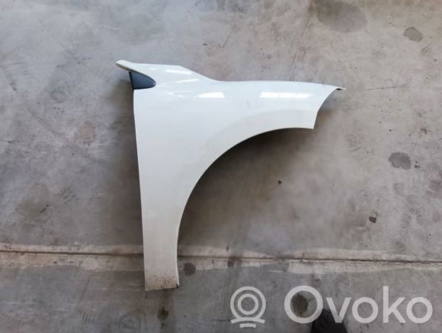 631007490R RENAULT Крыло переднее правое купить в Киев