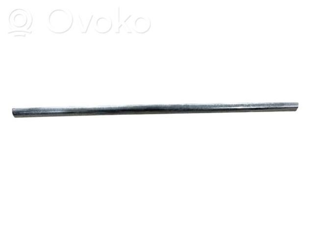6400C962 MITSUBISHI Накладка бампера переднего центральная купить в Харьков
