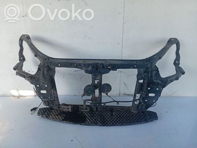 HYUNDAI 641101D000 Рамка радиатора в наличии Николаев