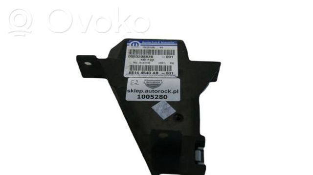 Кронштейн радиатора правый 68144540AB CHRYSLER