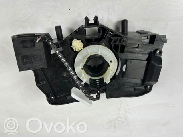 681727472R RENAULT Правый подрулевой переключатель купить в Николаев