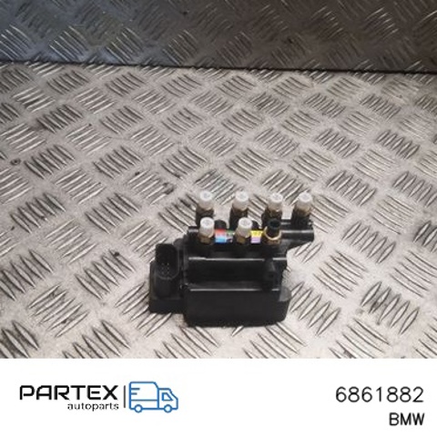 6861882 BMW Компрессор пневмоподкачки (амортизаторов) купить в Каменское