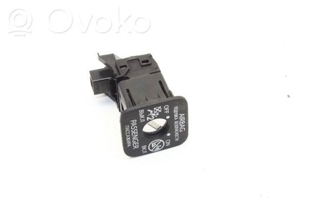 TOYOTA 6906502010 в наличии Запорожье