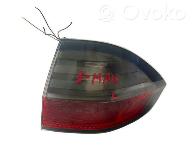 Фонарь задний правый, внешний 6M2113404AJ FORD