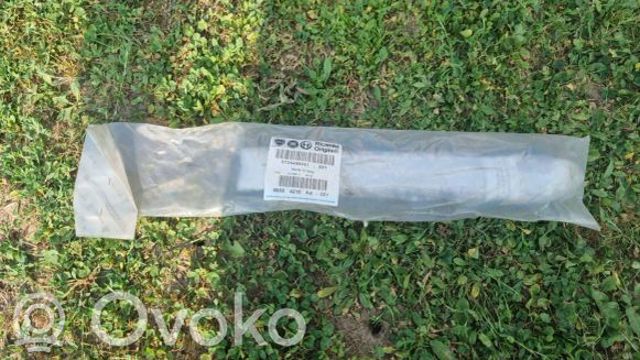 735455041 FIAT Молдинг решетки радиатора левый купить в Украина