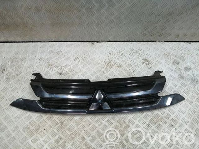 7450A992 MITSUBISHI Решетка радиатора купить в Ирпень