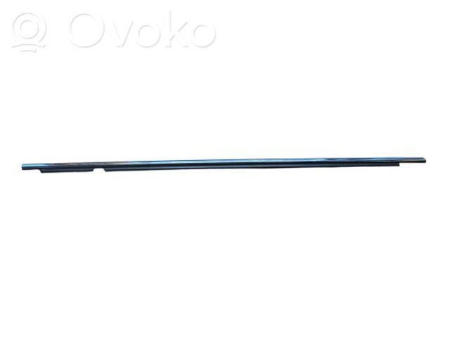 7571105020 TOYOTA Молдинг опускного стекла двери передней правой купить в Полтава