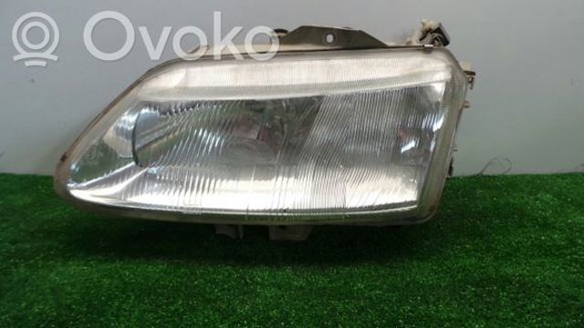 Фара дальнего света в сборе 7700820122 RENAULT